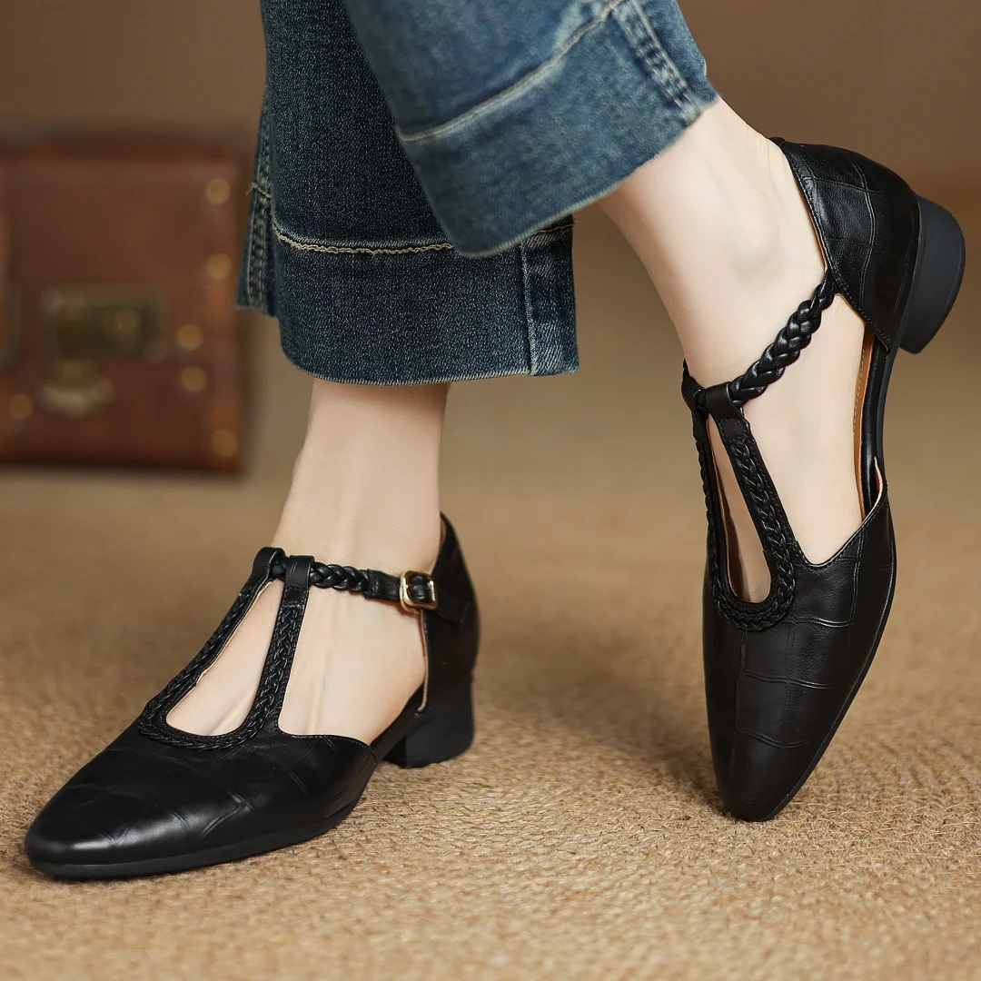 Beatrice | Mary Janes