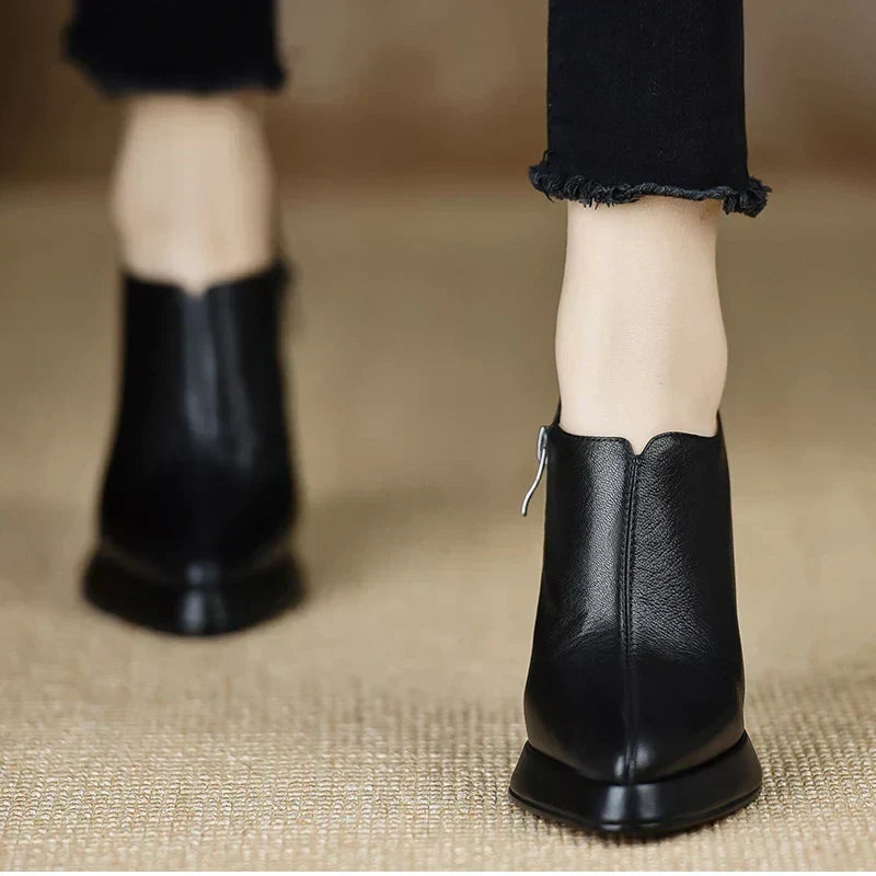 Carina | Stylish Pumps