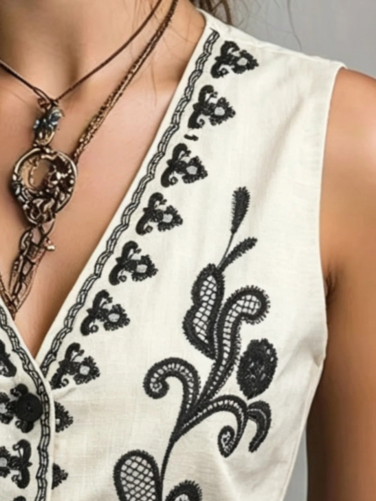 Perdita | Embroidered Cotton Vest