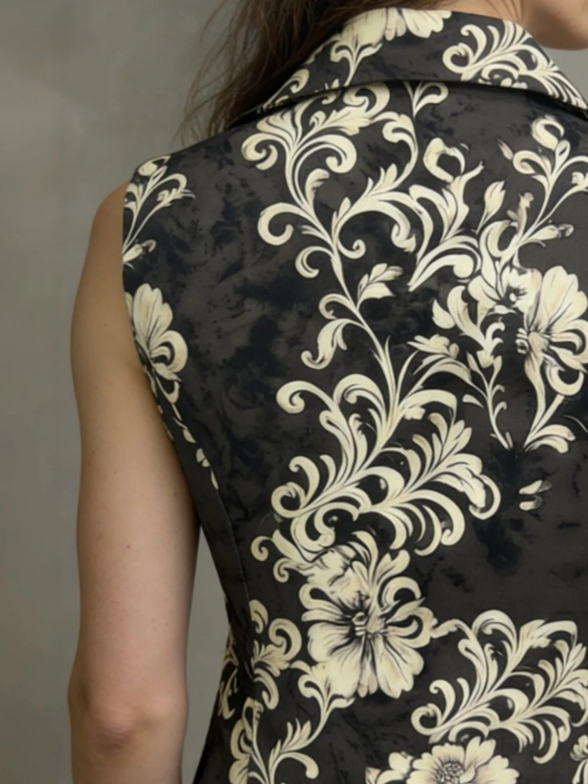 Etta | Printed Lapel Vest